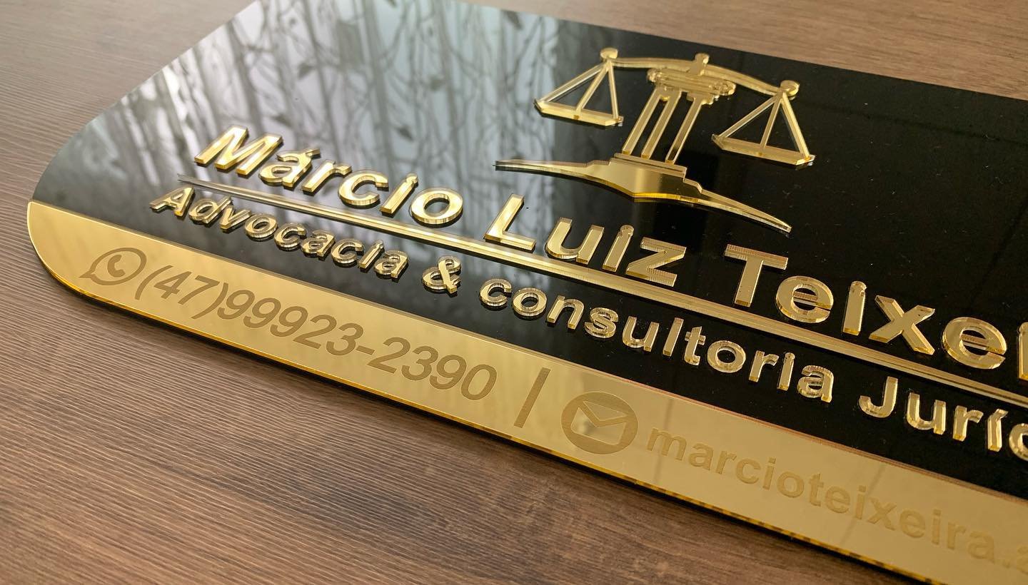 Placa de ID Personalizada - Noir